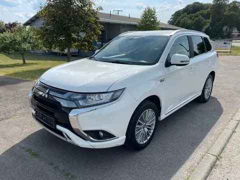 Used MITSUBISHI OUTLANDER Hybrid 2019 Ad Germany