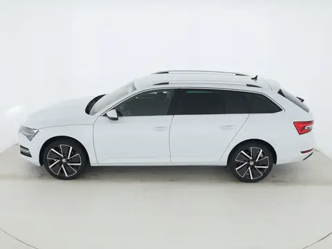 Used SKODA SUPERB Diesel 2023 Ad 