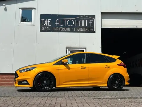 Used FORD FOCUS Petrol 2016 Ad Germany