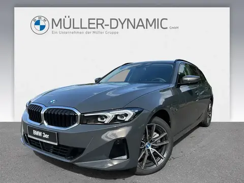 Used BMW SERIE 3 Hybrid 2022 Ad 