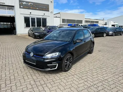 Used VOLKSWAGEN GOLF Hybrid 2017 Ad 