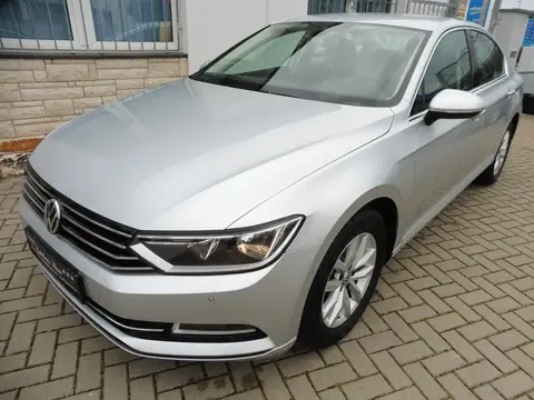 Annonce VOLKSWAGEN PASSAT Essence 2015 d'occasion 