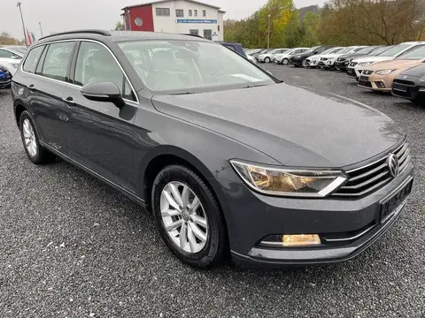 Annonce VOLKSWAGEN PASSAT Essence 2019 d'occasion 