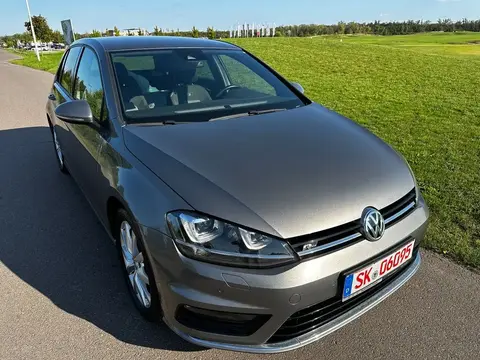 Used VOLKSWAGEN GOLF Petrol 2015 Ad 