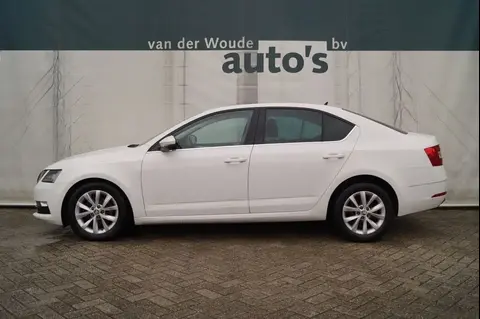 Used SKODA OCTAVIA Petrol 2017 Ad 