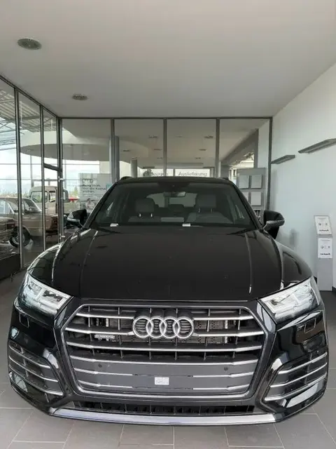 Used AUDI Q5 Hybrid 2020 Ad 