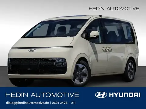 Used HYUNDAI STARIA Diesel 2024 Ad 