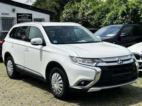 Annonce MITSUBISHI OUTLANDER Essence 2018 d'occasion Allemagne