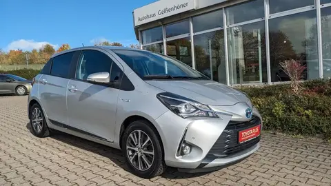 Used TOYOTA YARIS Hybrid 2019 Ad Germany