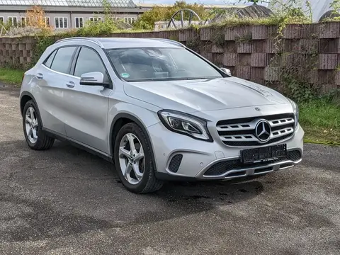 Used MERCEDES-BENZ CLASSE GLA Petrol 2018 Ad 