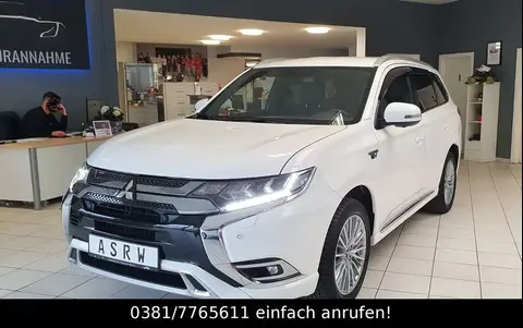 Used MITSUBISHI OUTLANDER Hybrid 2019 Ad 