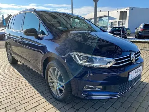 Used VOLKSWAGEN TOURAN Petrol 2017 Ad 