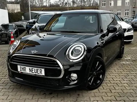 Used MINI COOPER Petrol 2019 Ad Germany