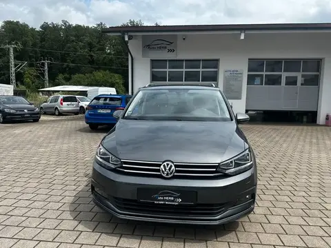 Used VOLKSWAGEN TOURAN Diesel 2018 Ad 