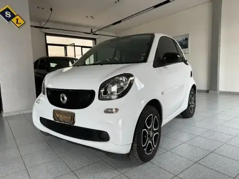 Annonce SMART FORTWO Essence 2015 d'occasion 