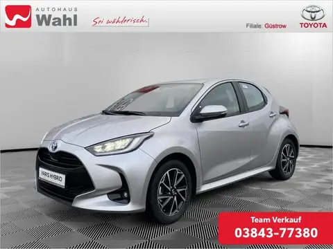 Used TOYOTA YARIS Hybrid 2023 Ad Germany