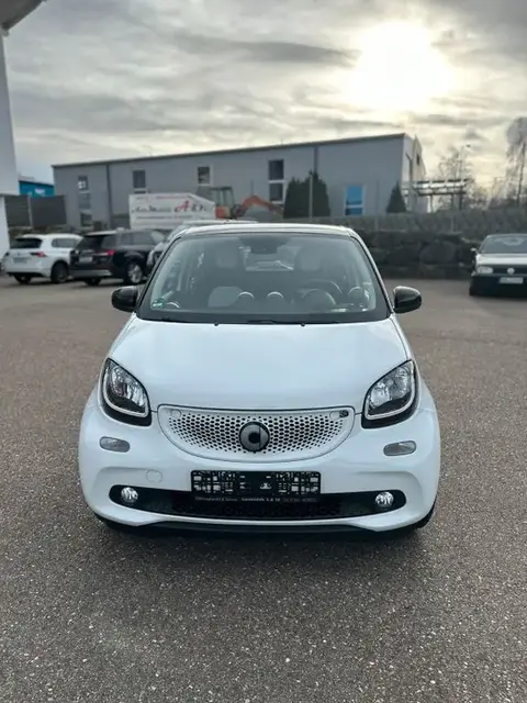 Used SMART FORFOUR Petrol 2015 Ad 