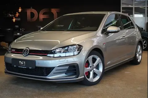 Used VOLKSWAGEN GOLF Petrol 2018 Ad 