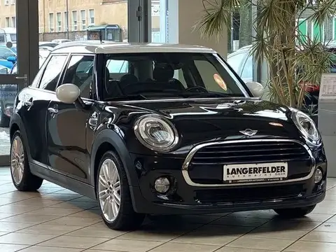 Used MINI COOPER Petrol 2017 Ad Germany