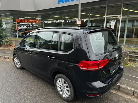 Used VOLKSWAGEN TOURAN Petrol 2019 Ad 