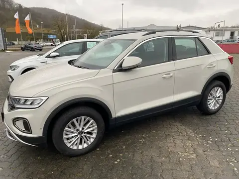 Used VOLKSWAGEN T-ROC Petrol 2022 Ad 