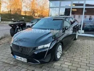 Used PEUGEOT 308 Petrol 2022 Ad Germany