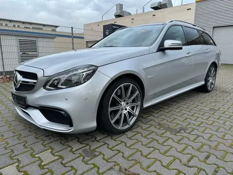 Used MERCEDES-BENZ CLASSE E Petrol 2015 Ad 