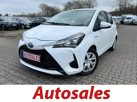 Used TOYOTA YARIS Hybrid 2018 Ad 