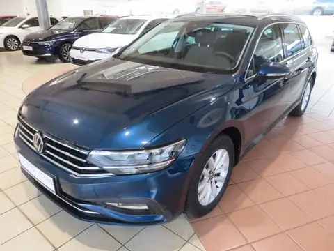 Used VOLKSWAGEN PASSAT Petrol 2023 Ad 