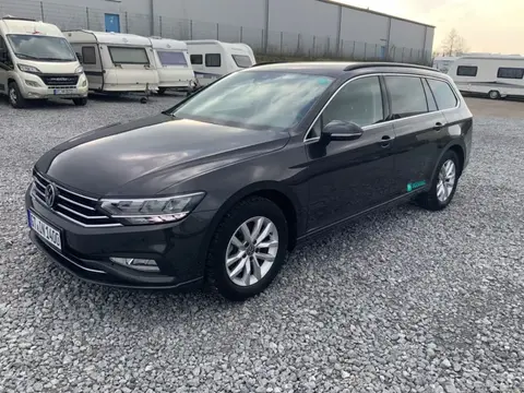 Used VOLKSWAGEN PASSAT Petrol 2023 Ad 