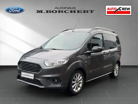 Used FORD TOURNEO Petrol 2018 Ad 