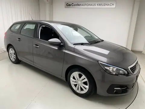 Used PEUGEOT 308 Petrol 2018 Ad Germany