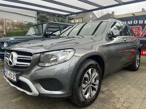 Used MERCEDES-BENZ CLASSE GLC Petrol 2017 Ad 