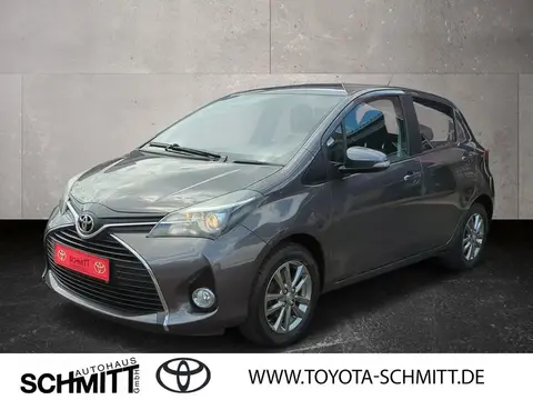 Annonce TOYOTA YARIS Essence 2015 d'occasion Allemagne