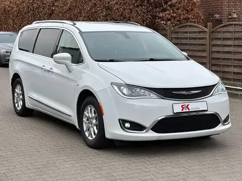 Used CHRYSLER PACIFICA Petrol 2020 Ad 