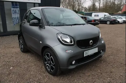 Annonce SMART FORTWO Essence 2015 d'occasion Allemagne