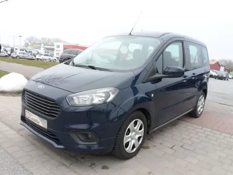 Used FORD TOURNEO Petrol 2019 Ad 