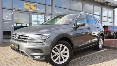 Used VOLKSWAGEN TIGUAN Petrol 2017 Ad 