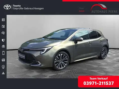 Used TOYOTA COROLLA Hybrid 2023 Ad 