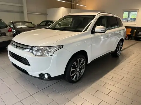 Annonce MITSUBISHI OUTLANDER Essence 2015 d'occasion 