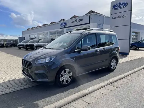 Used FORD TOURNEO Petrol 2019 Ad 