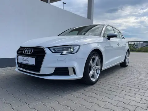 Annonce AUDI A3 Essence 2018 d'occasion Allemagne