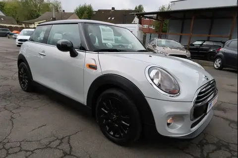 Used MINI COOPER Petrol 2018 Ad 