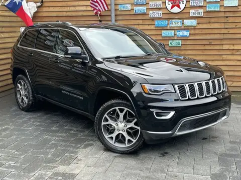 Used JEEP GRAND CHEROKEE Petrol 2018 Ad 