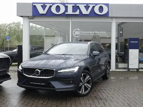 Used VOLVO V60 Diesel 2023 Ad 