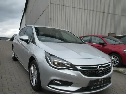 Used OPEL ASTRA Petrol 2018 Ad Germany