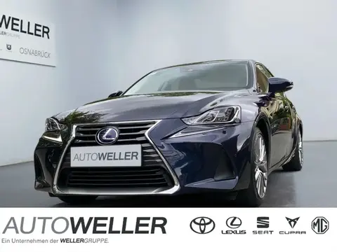 Used LEXUS IS Hybrid 2017 Ad 