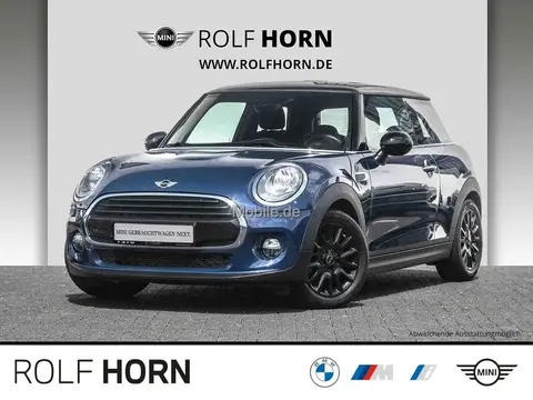 Used MINI COOPER Petrol 2018 Ad Germany