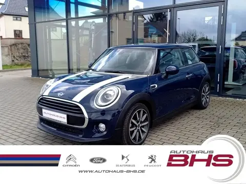 Used MINI COOPER Petrol 2018 Ad Germany