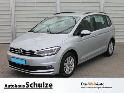 Used VOLKSWAGEN TOURAN Petrol 2022 Ad 